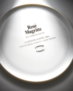 Large Plate (La Grande Guerre) by René Magritte OBJECTS,GIFTING,ARTISTS Ligne Blanche   